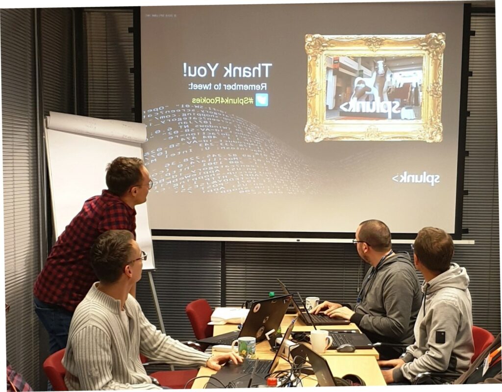 Podczas całodniowego szkolenia nasi eksperci pokazywali skuteczne możliwości wykrywania i reagowania na ataki wewnętrzne i zewnętrzne za pomocą platformy Splunk Enterprise.