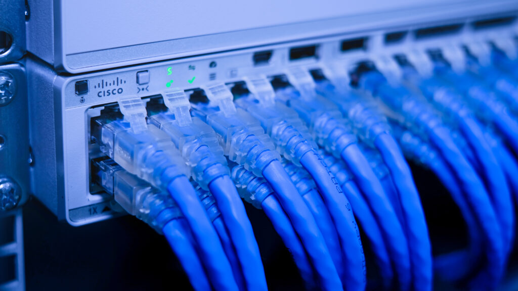 Na tegorocznym spotkaniu przedświątecznym dla partnerów Cisco, S&T po raz kolejny zostało uhonorowane tytułem „Partner Roku w Sektorze Publicznym”. Nagrodę wręczyli Przemysław Kania, Managing Director i Agnieszka Jabłońska, Partner Sales Leader. W imieniu S&T statuetkę odebrał Piotr Staszczak, Prezes Zarządu.